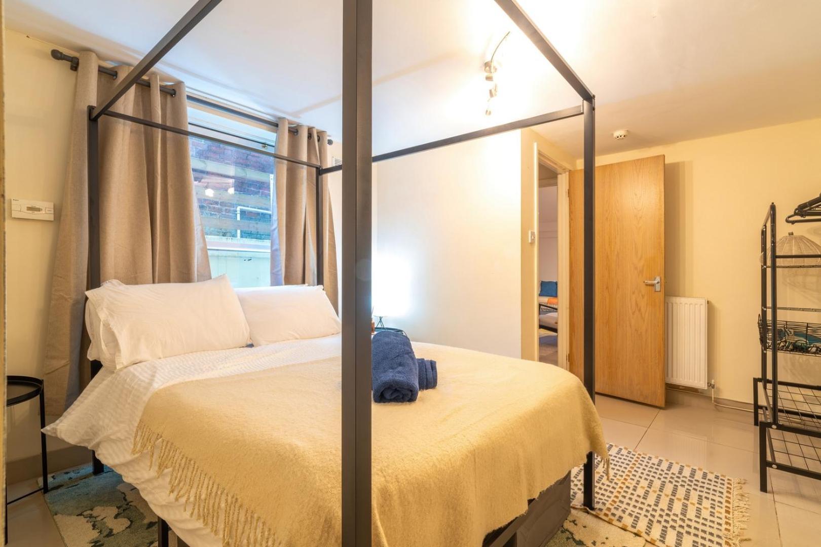 Private 1bd Flat Near Docks * Gloucester