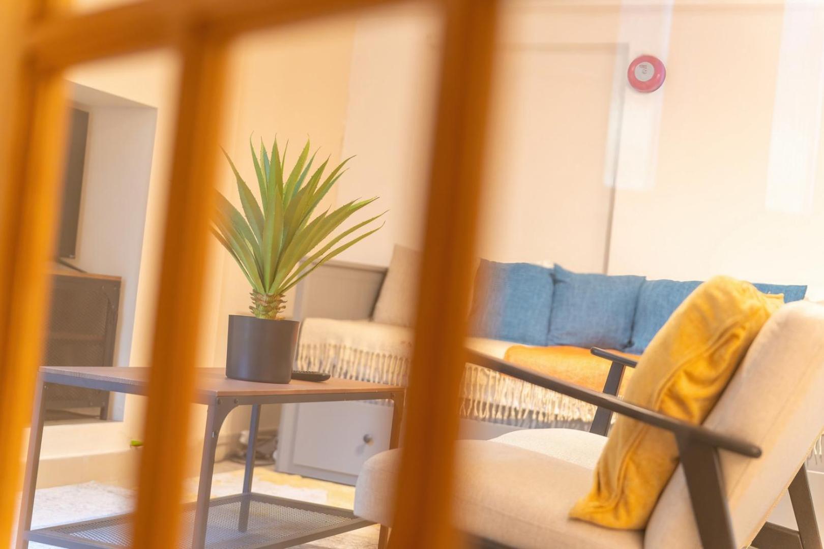 Private 1bd Flat Near Docks Апартаменты